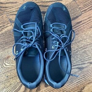 Black On Cloud running shoes, size 8.5 women’s, good used condition. Ships quick